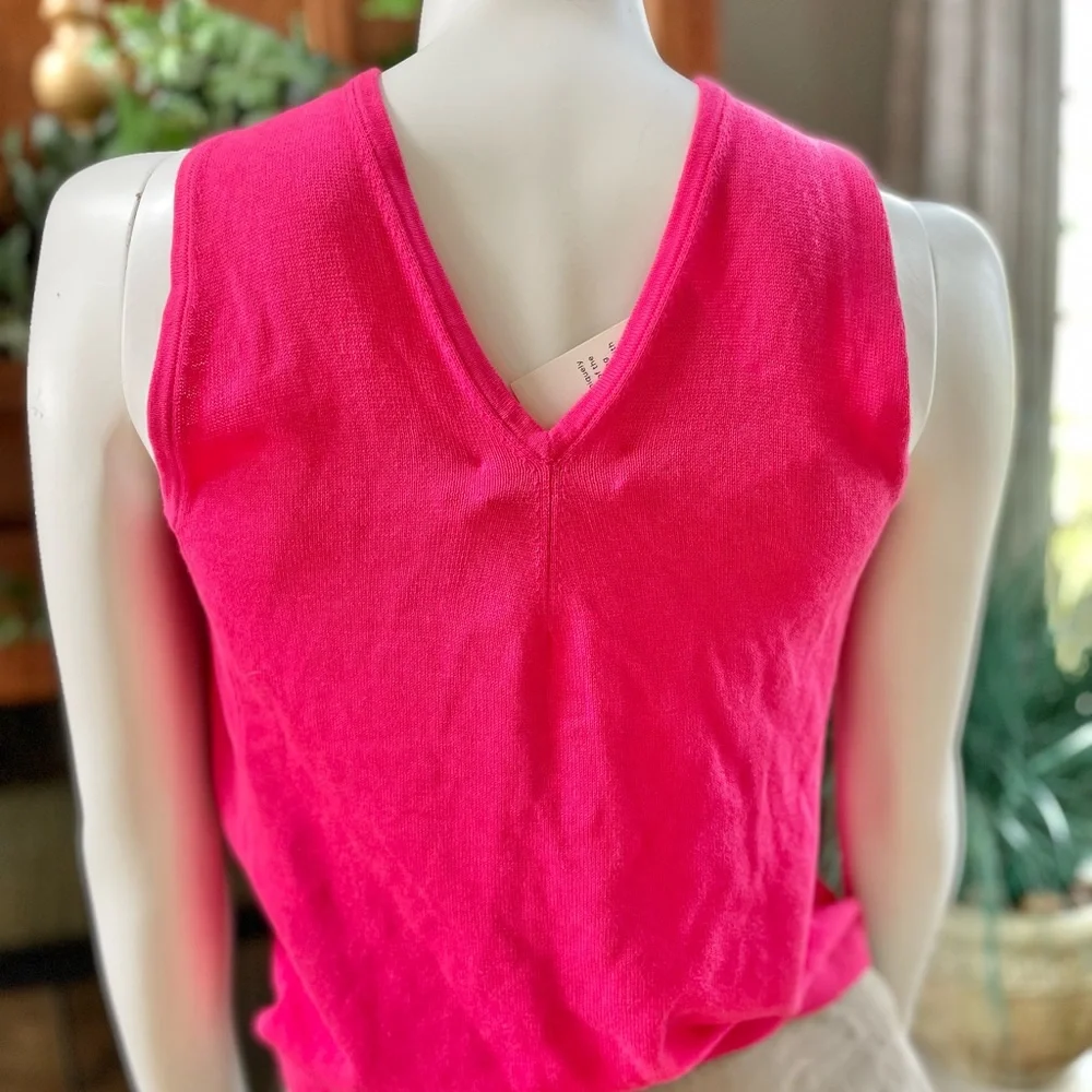 New with tags ETCETERA RIO SLEEVELESS KNIT TOP PINK Super Versatile. Sz MED - Picture 7 of 13